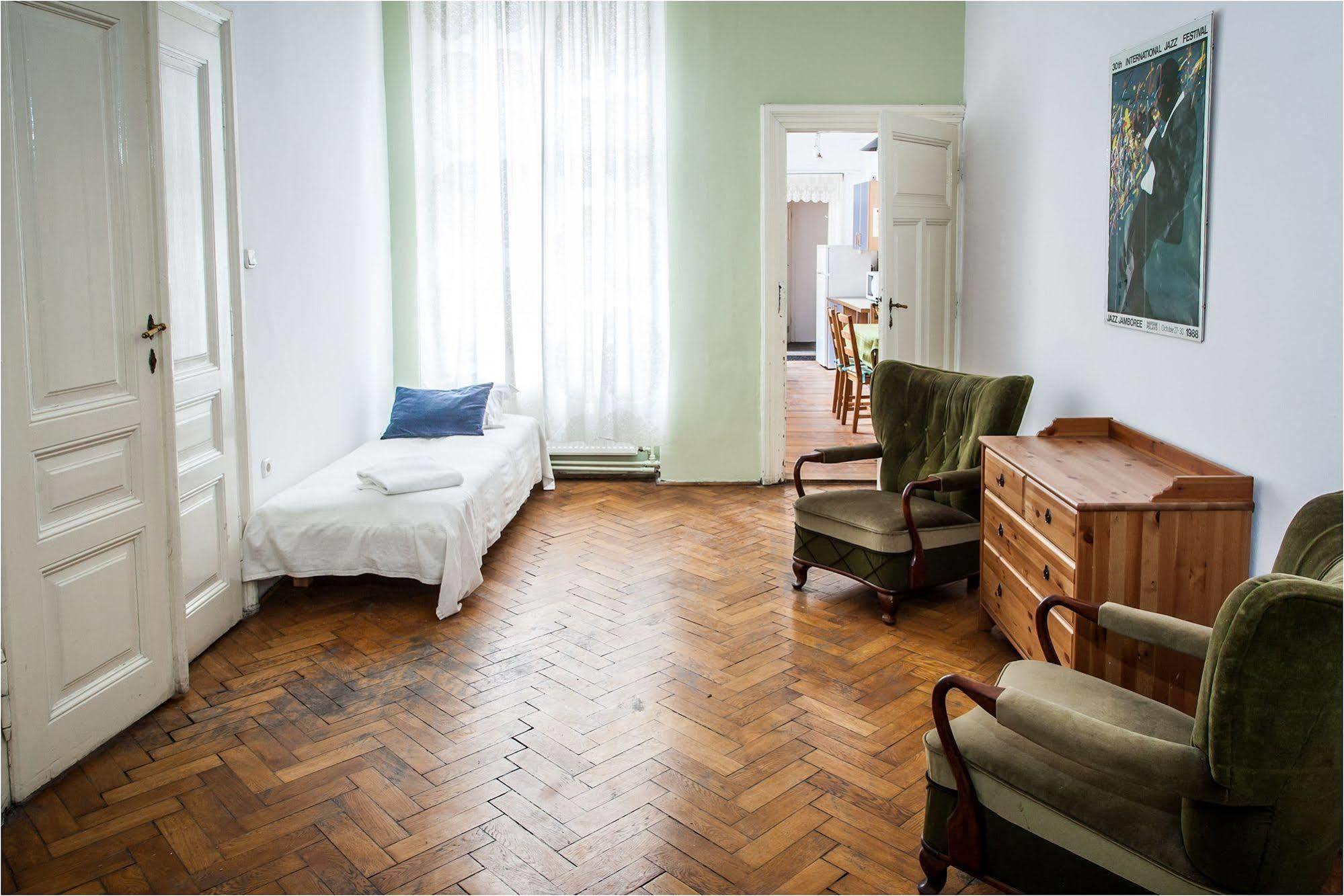 Apartamenty Muzyczny Kraków Exteriör bild